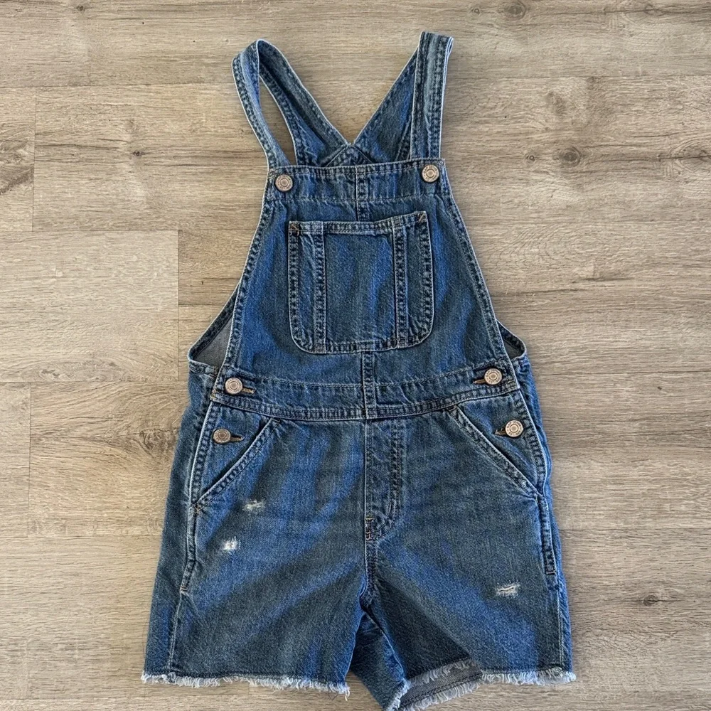 GAP Distressed Denim Shortalls Overalls Girls Medium 8-9 year old Cotton